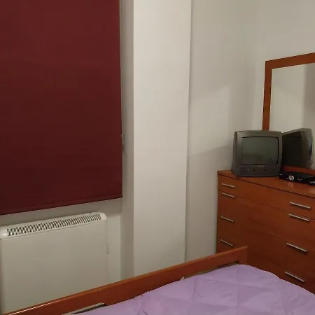 El Piso De Hanna * Bejar